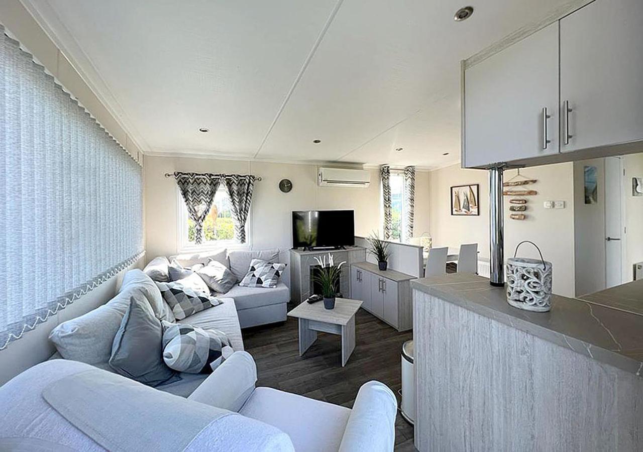 Chalet Am See Lathum Экстерьер фото